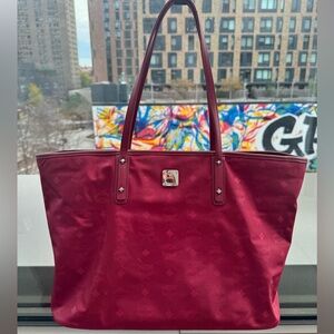 Mcm womens tote bag . Used condition7/10 needs to be cleane